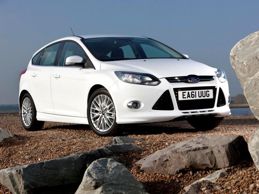  Ford Focus Zetec S 2011 года  (фото 3 из 6)